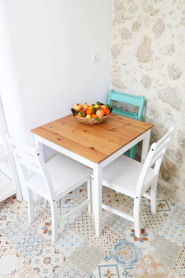 Ravi Boutique Home - 1 Minute Walk From Beach Kalyves Buitenkant foto