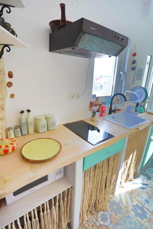 Ravi Boutique Home - 1 Minute Walk From Beach Kalyves Buitenkant foto