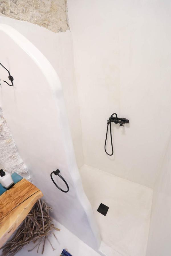 Ravi Boutique Home - 1 Minute Walk From Beach Kalyves Buitenkant foto