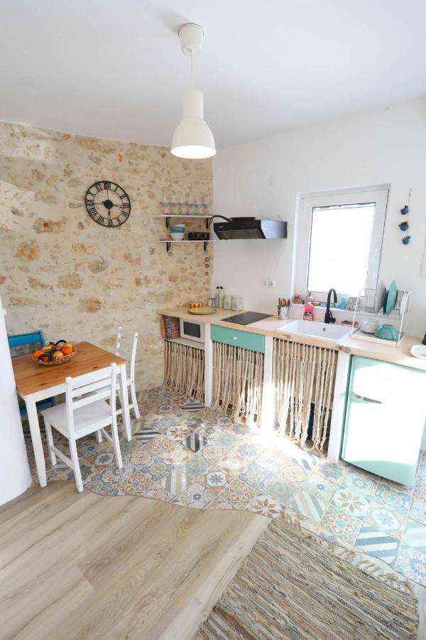 Ravi Boutique Home - 1 Minute Walk From Beach Kalyves Buitenkant foto