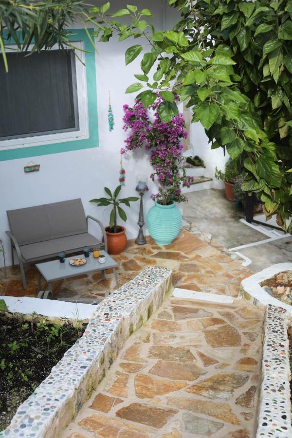 Ravi Boutique Home - 1 Minute Walk From Beach Kalyves Buitenkant foto