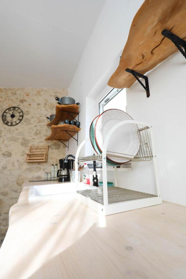 Ravi Boutique Home - 1 Minute Walk From Beach Kalyves Buitenkant foto