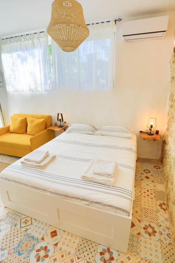 Ravi Boutique Home - 1 Minute Walk From Beach Kalyves Buitenkant foto